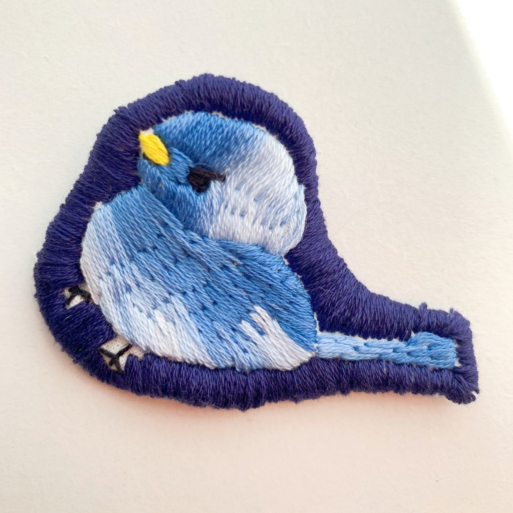 上昇志向の青い鳥 ブローチ