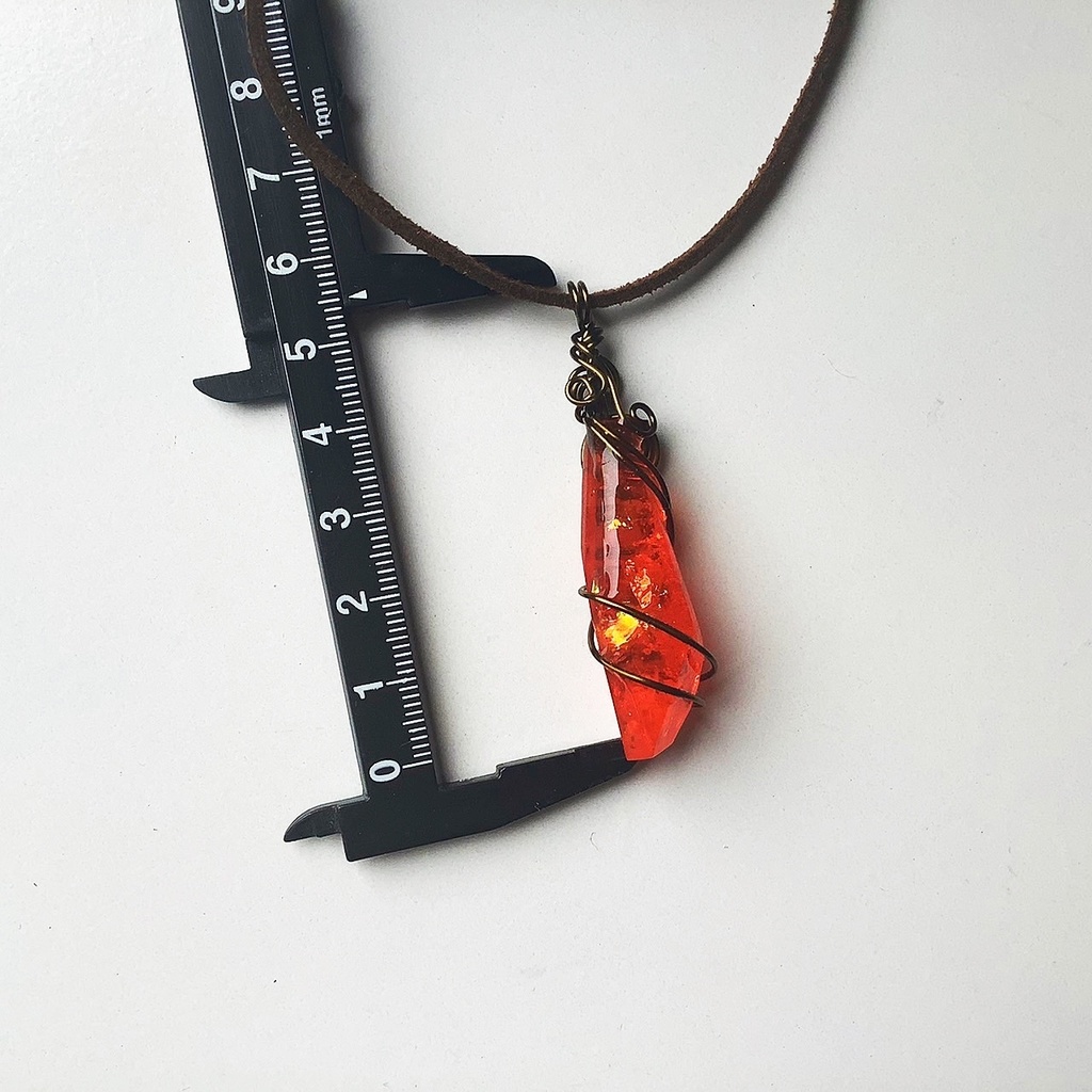 宝石のカケラペンダント オレンジ