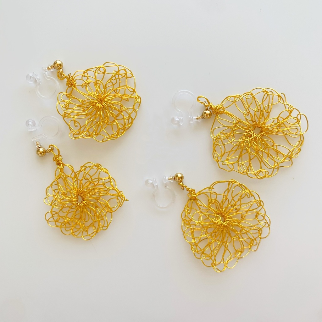 太陽のノンホールピアス