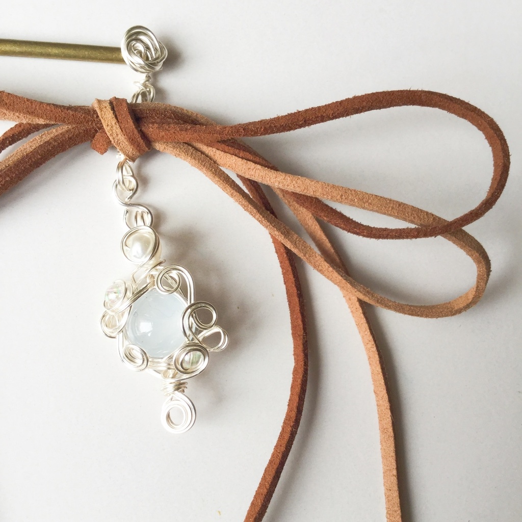 スウェードリボンのかんざし