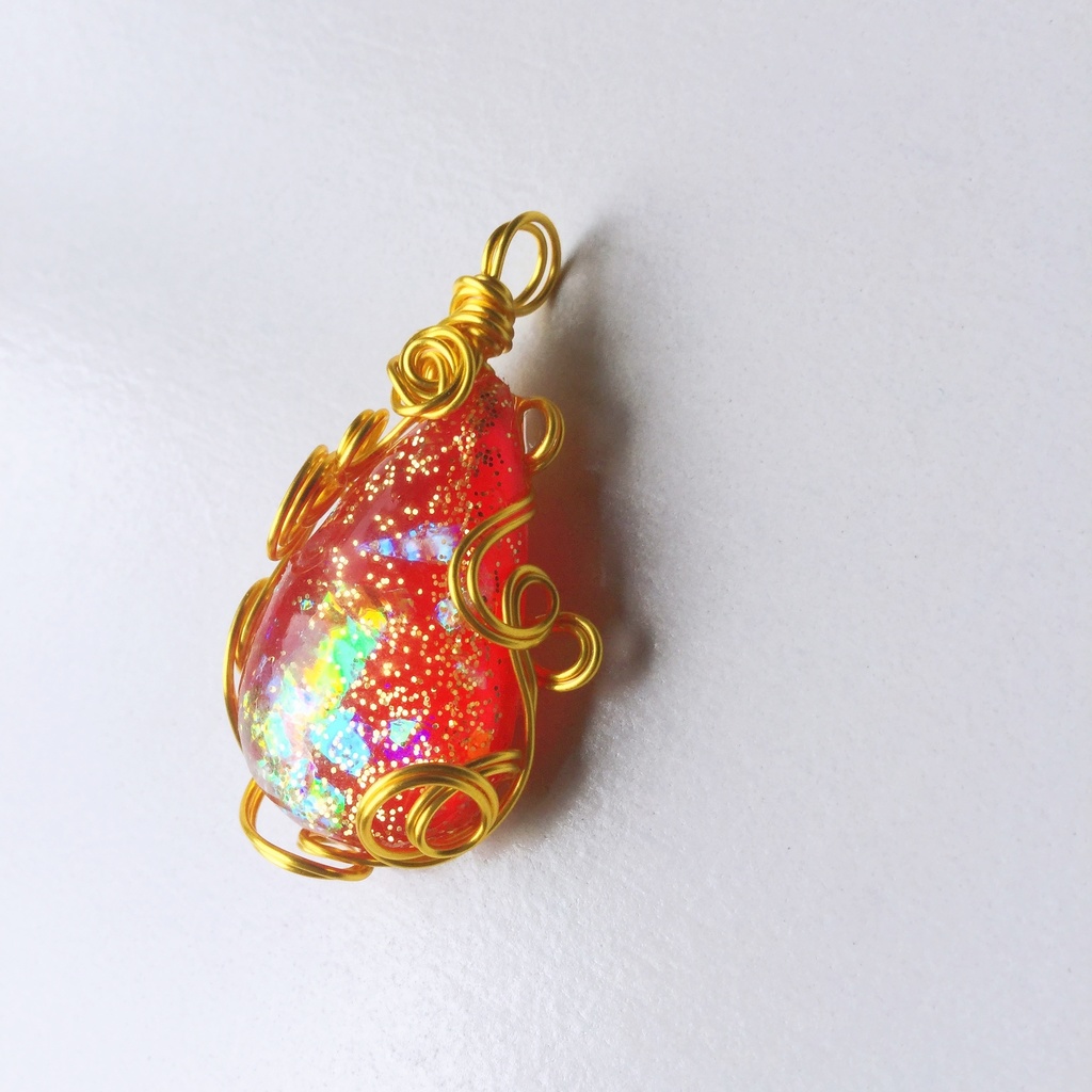 ワイヤーペンダント