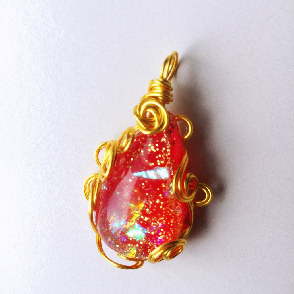 ワイヤーペンダント