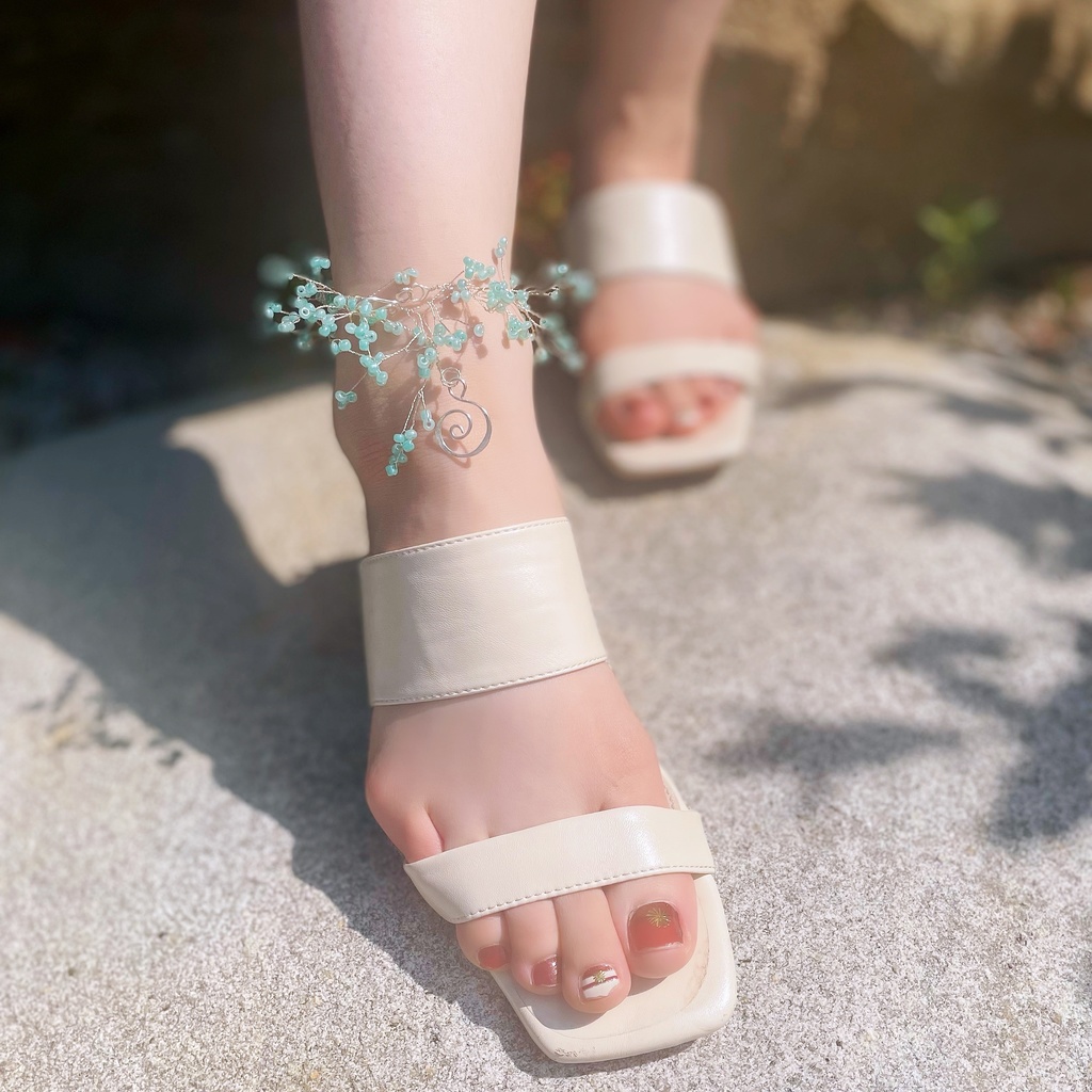 たっぷり小花のアンクレット ミルキーグリーン