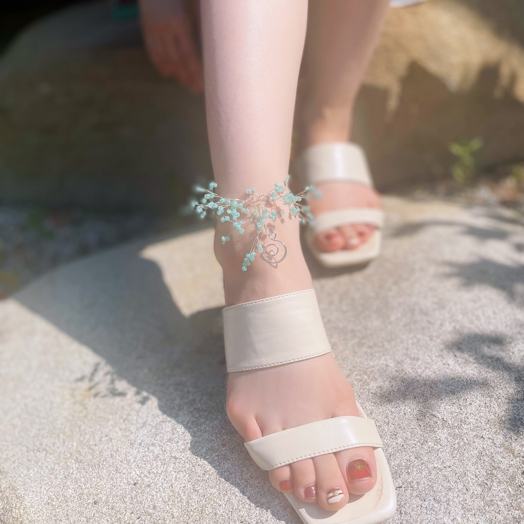 たっぷり小花のアンクレット ミルキーグリーン