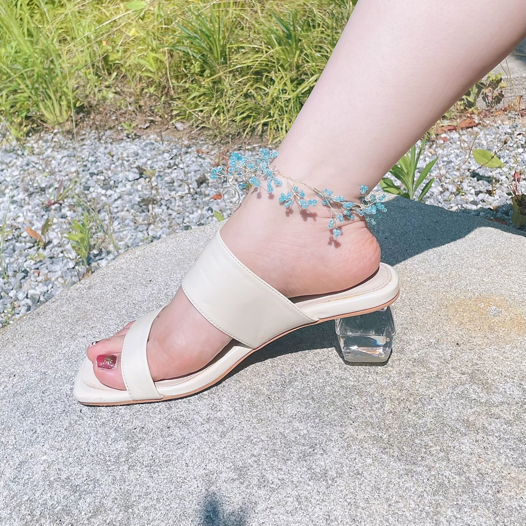 たっぷり小花のアンクレット ミルキーグリーン