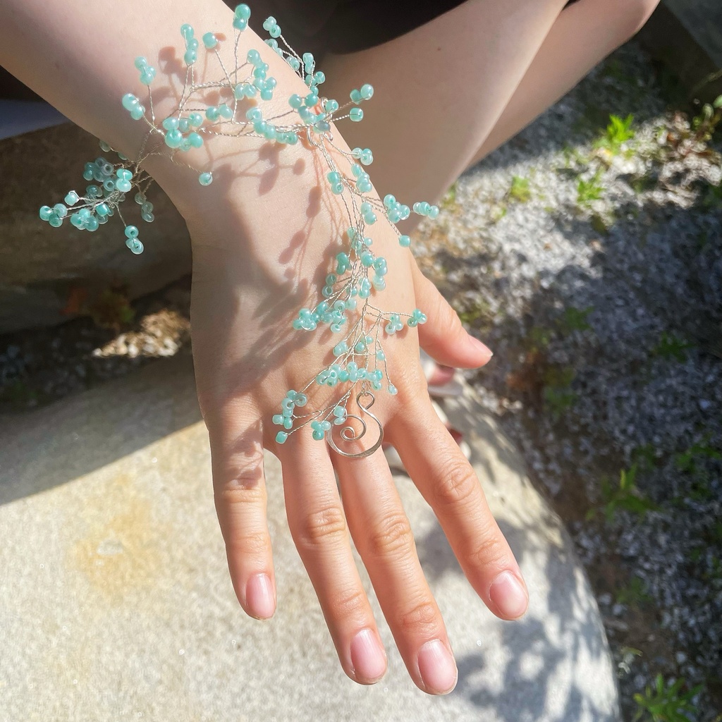 たっぷり小花のアンクレット ミルキーグリーン