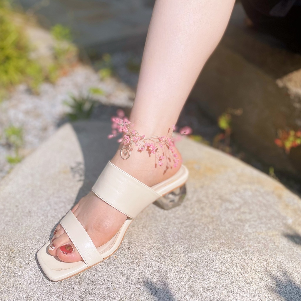 たっぷり小花のアンクレット ピンク