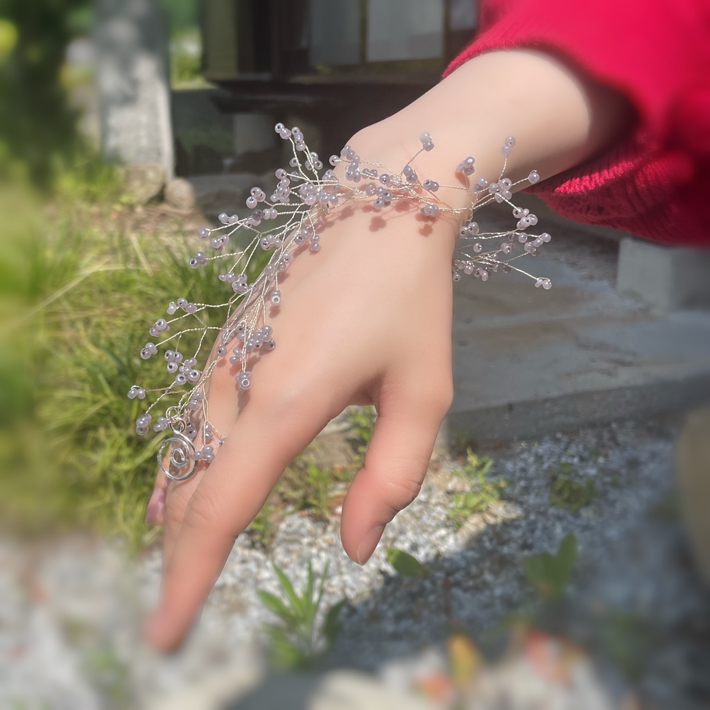 たっぷり小花のアンクレット くすみパープル