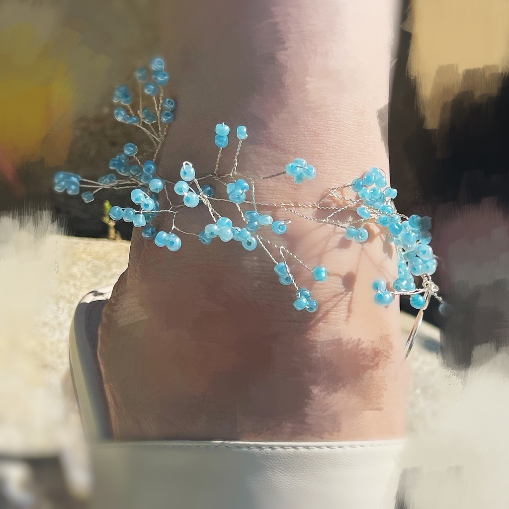 たっぷり小花のアンクレット ライトブルー