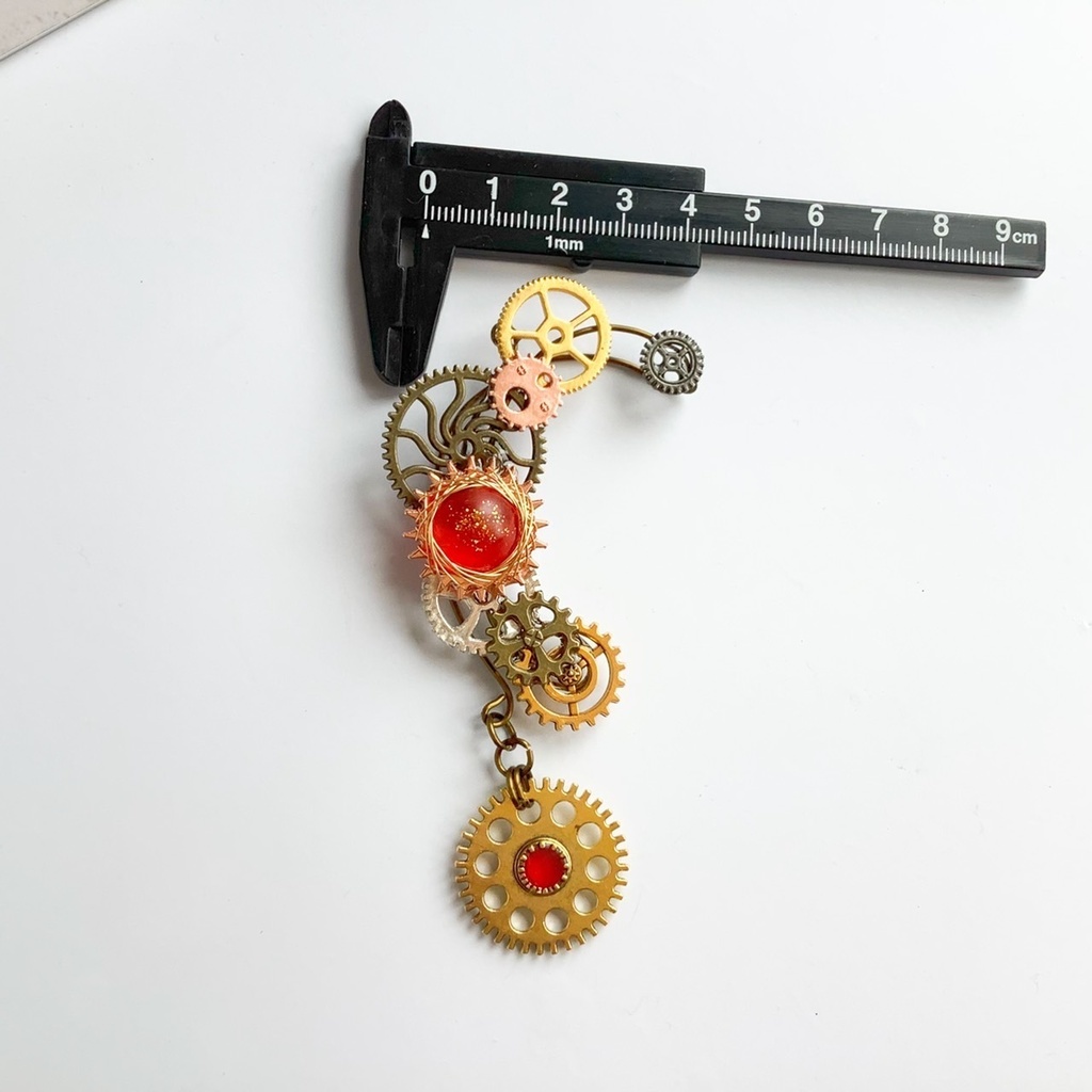 歯車のイヤーフック