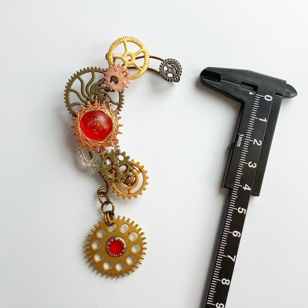 歯車のイヤーフック