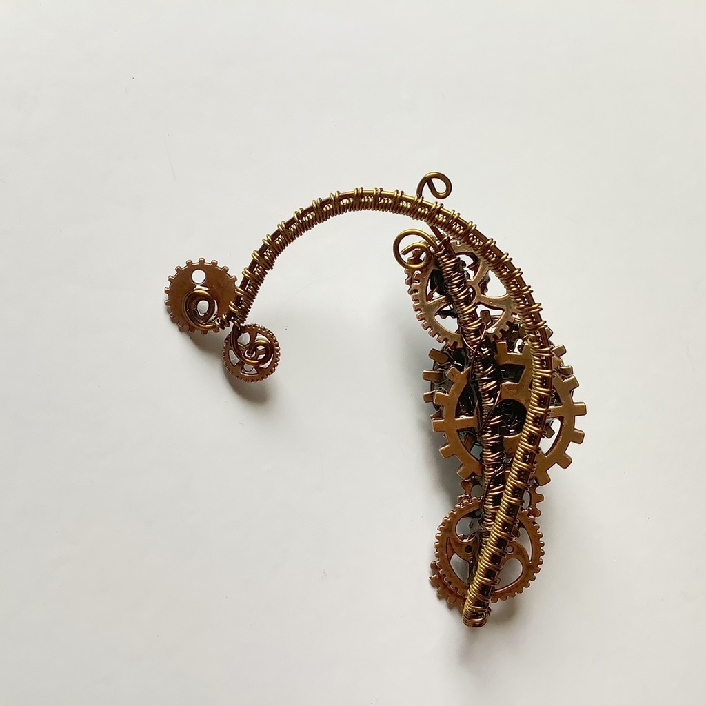 歯車のイヤーフック