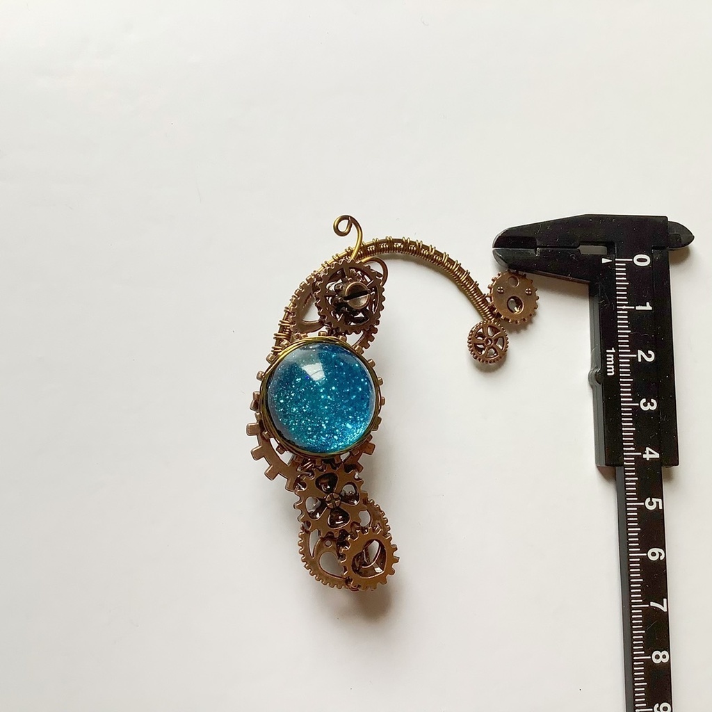 歯車のイヤーフック