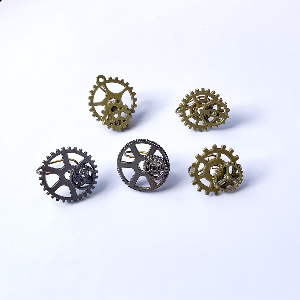 【4色展開】歯車のイヤーカフ