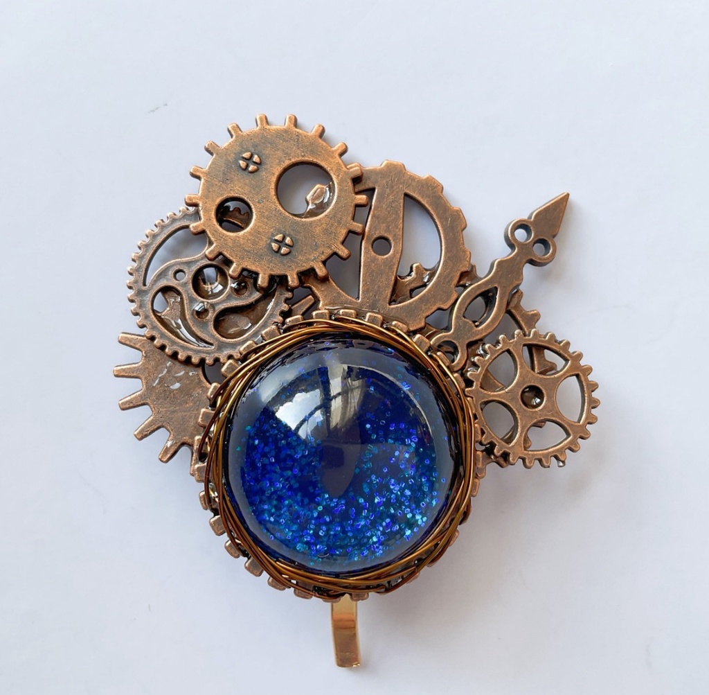 【B級品のため3割引】ドラゴンアイと歯車のポニーフック