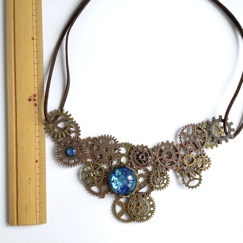 歯車のネックレス
