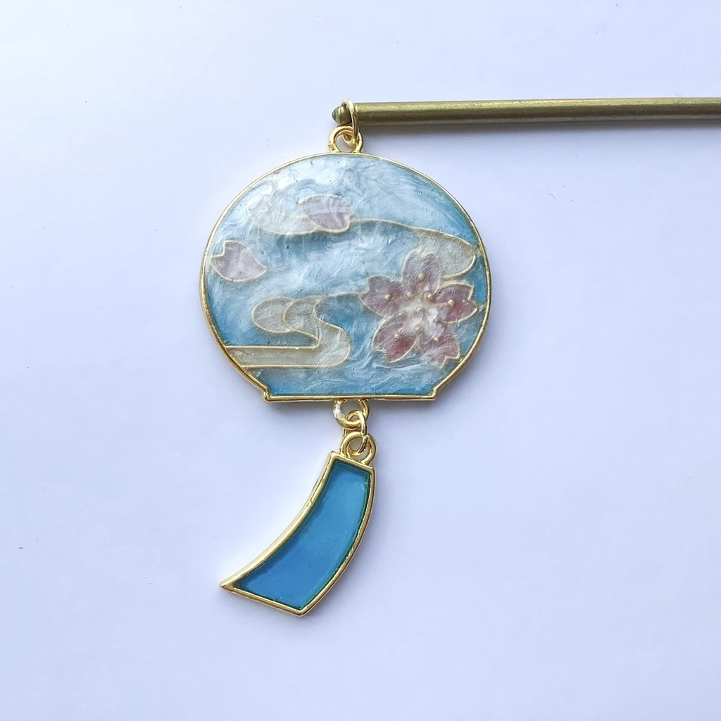 桜風鈴のかんざし