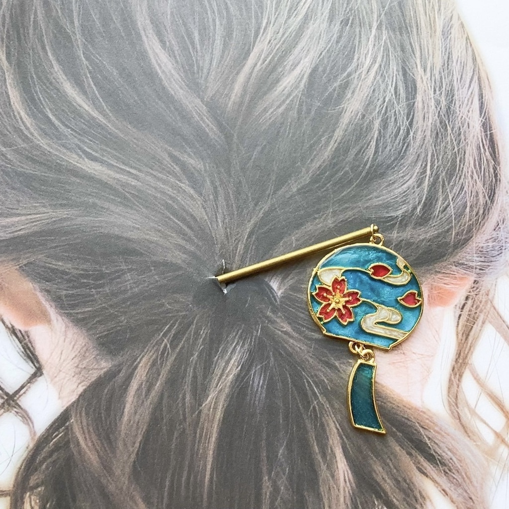 桜風鈴のかんざし