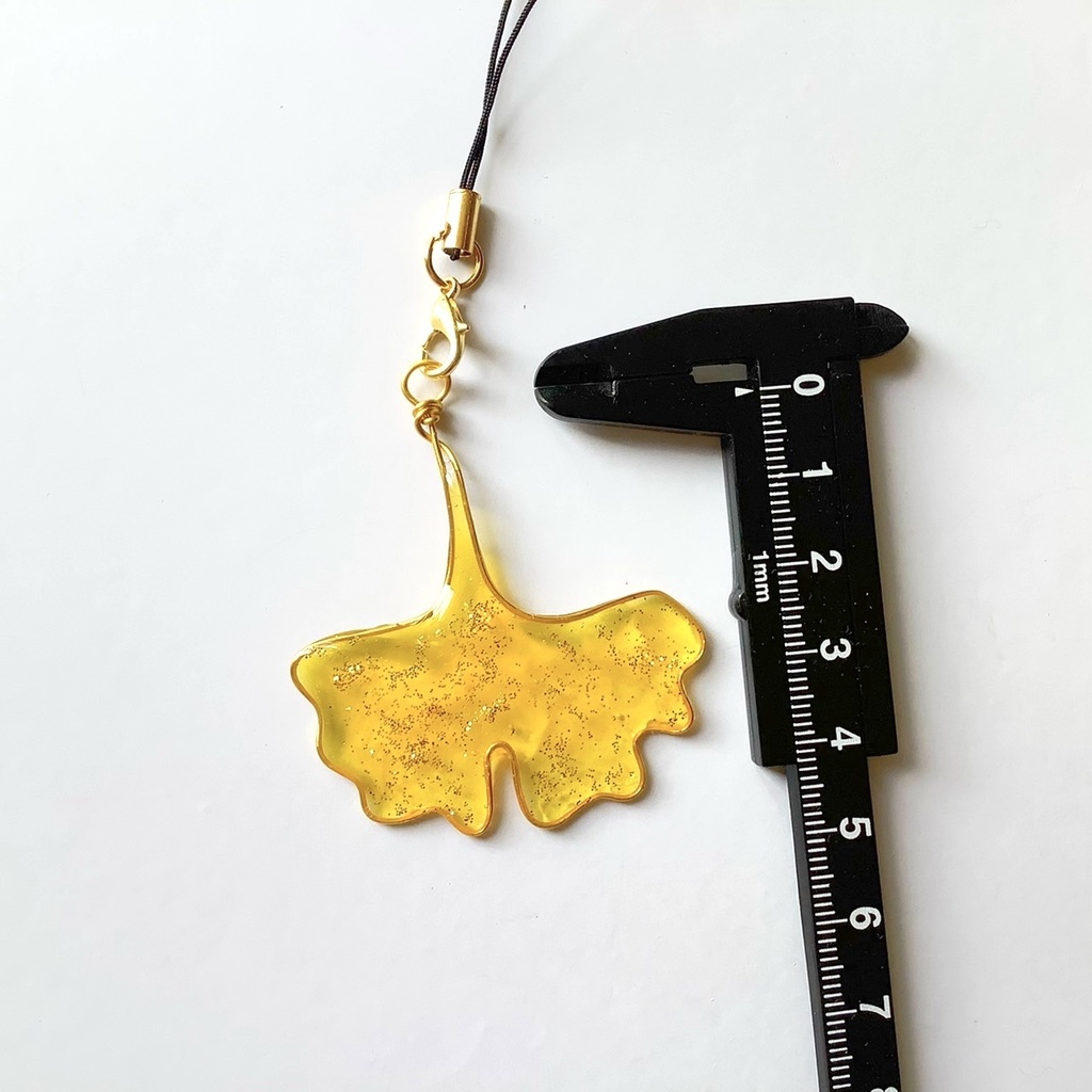 イチョウのストラップ