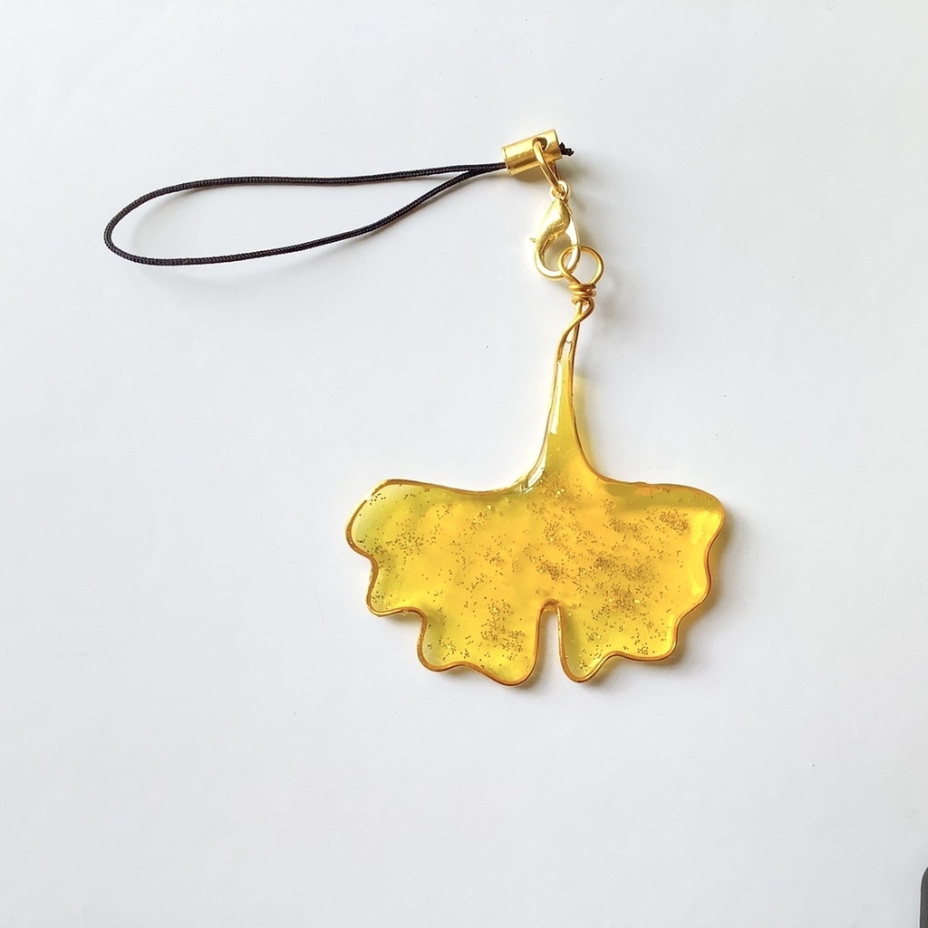 イチョウのストラップ