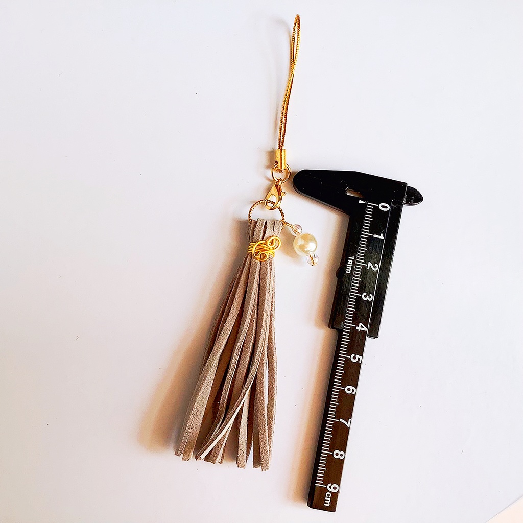 合皮タッセルのストラップ