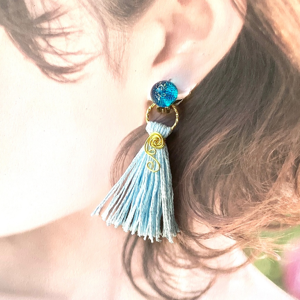 薔薇のタッセルイヤリング ピンク