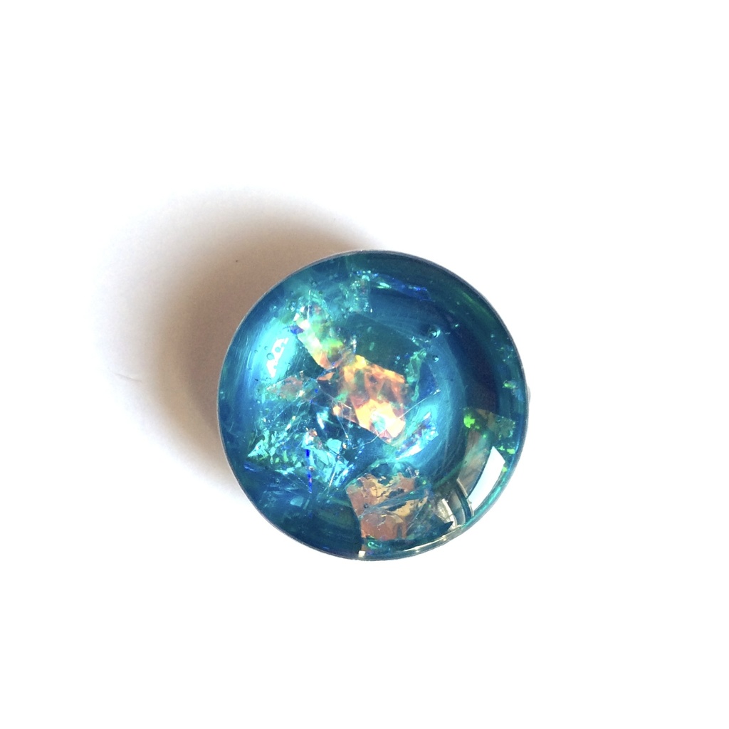 輝く水面のマグネット