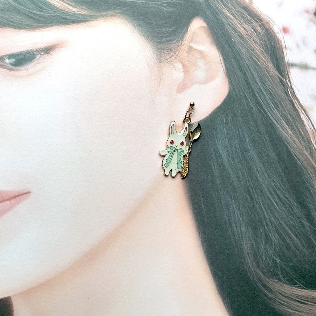 うさぎ×カトラリーピアス【イヤリング変更可】