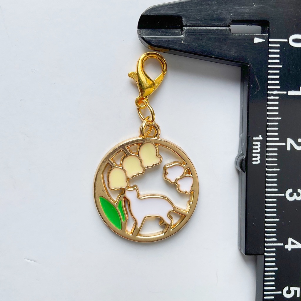 草花と動物のチャーム