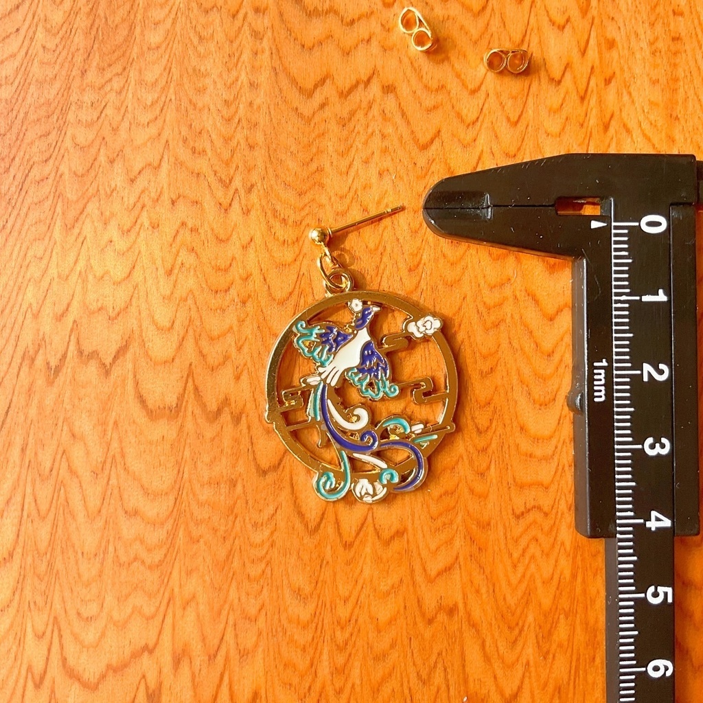 鳳凰と雲のピアス・イヤリング【金属アレルギー対応】