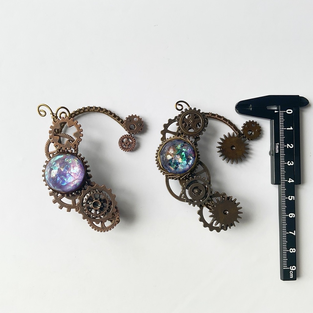 歯車のイヤーフック