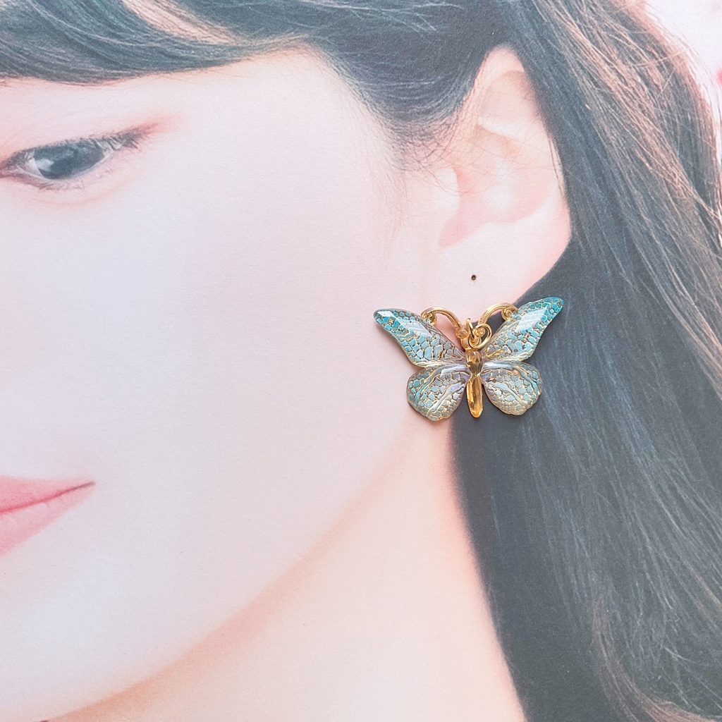 幻想蝶々のピアス・イヤリング【金属アレルギー対応】