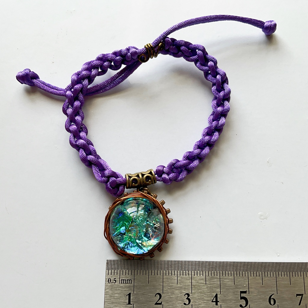 ぬいのペンダントにも!銀河覗きのブレスレット