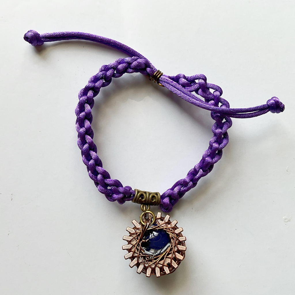 ぬいのペンダントにも!銀河覗きのブレスレット