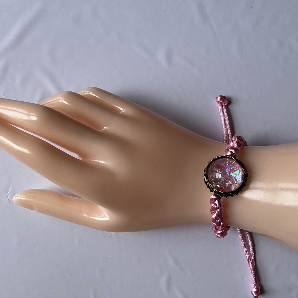 ぬいのペンダントにも!銀河覗きのブレスレット