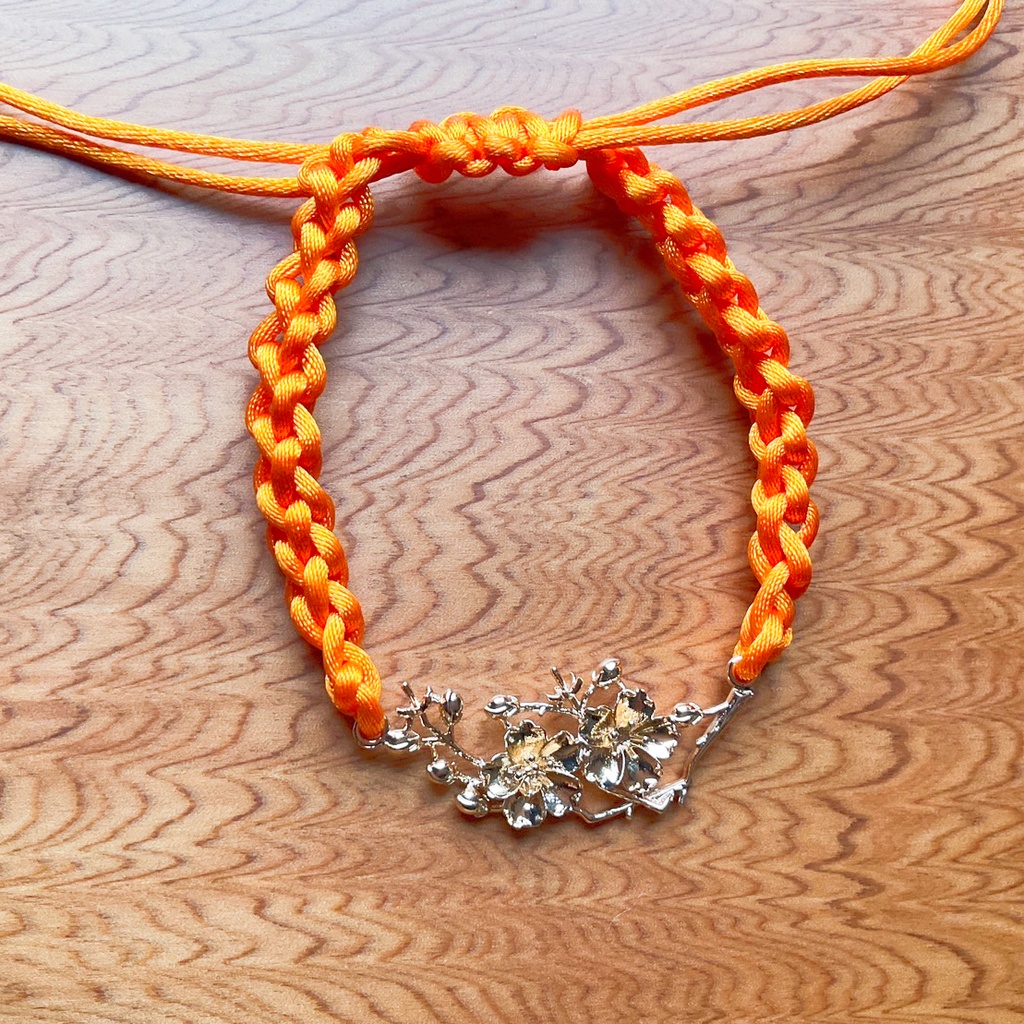 ぬいペンダントにも!桜の枝ブレスレット