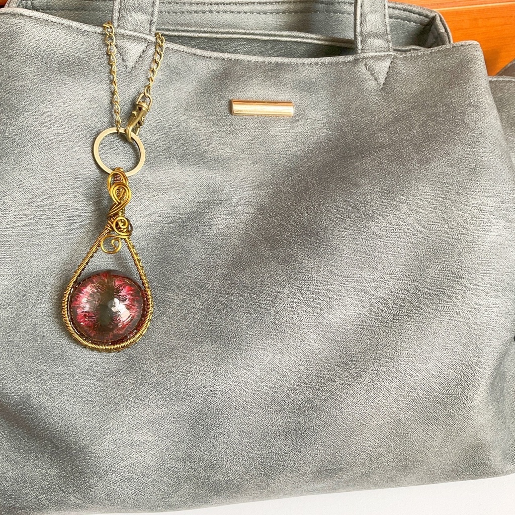 魔眼のバッグチャーム