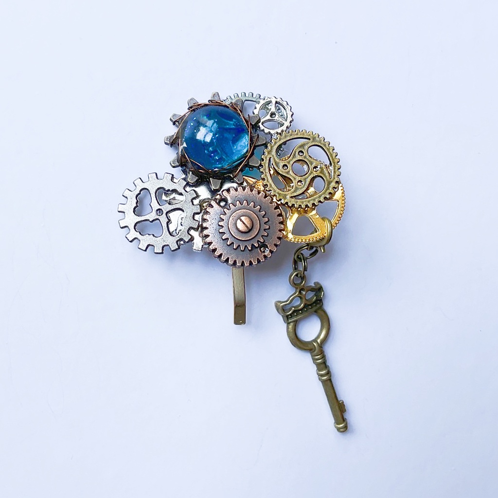 鍵付きスチームパンク風ポニーフック