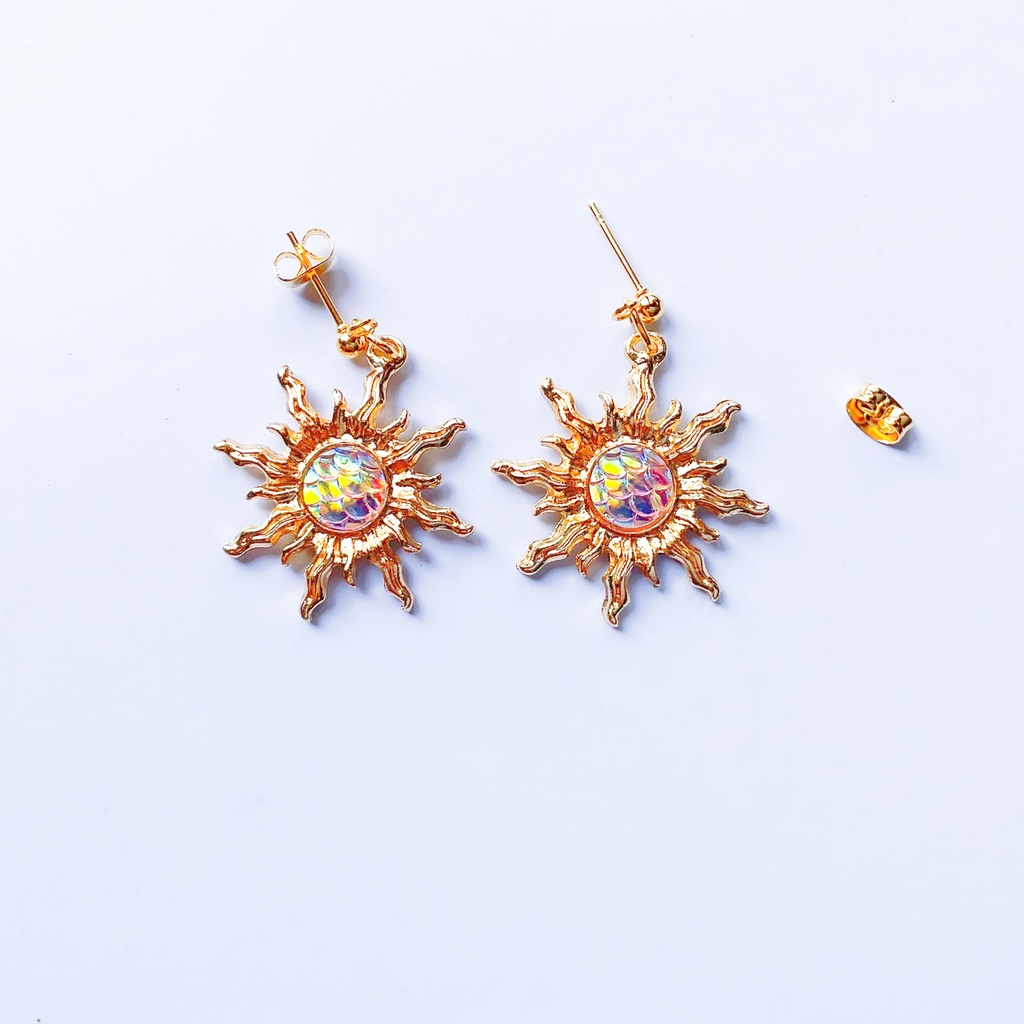 ウロコと太陽のピアス・イヤリング