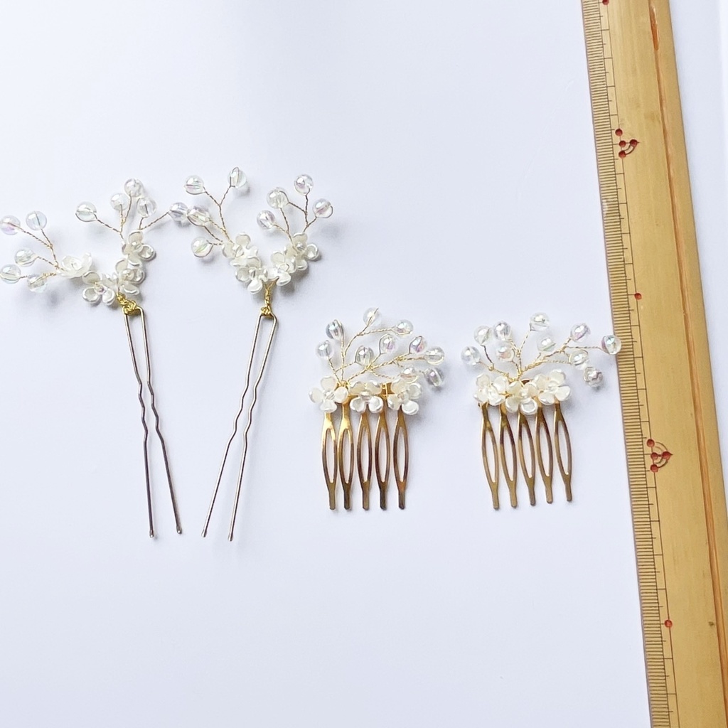 かんざしにもなる花のヘアアクセサリー