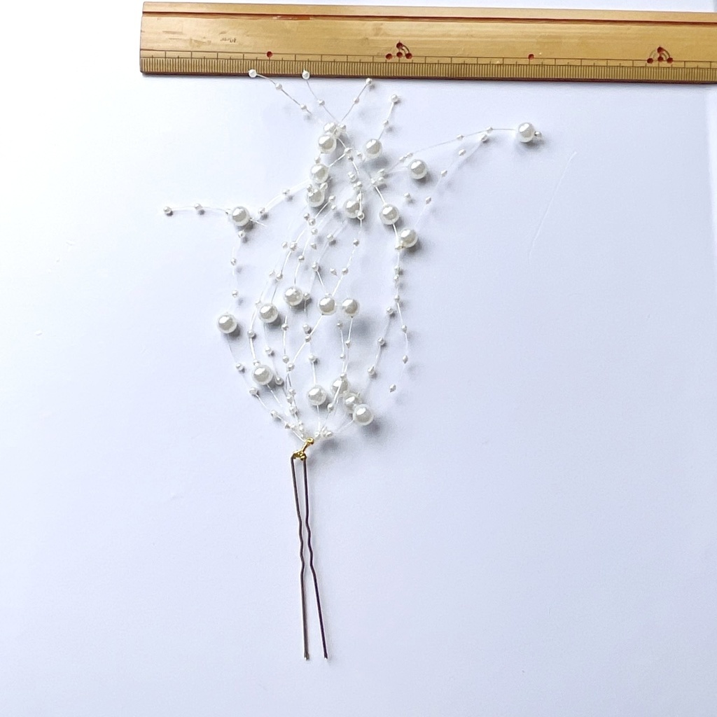 かんざしにもなる花のヘアアクセサリー