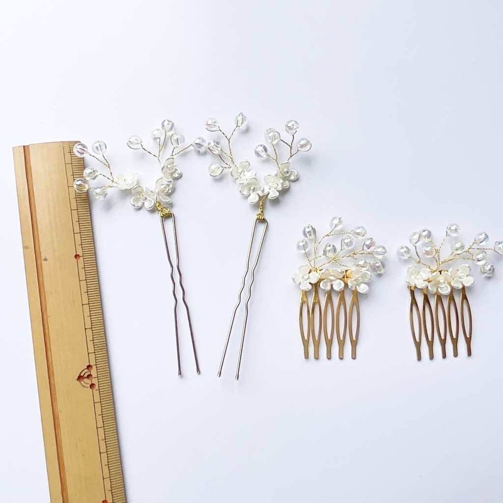 かんざしにもなる花のヘアアクセサリー