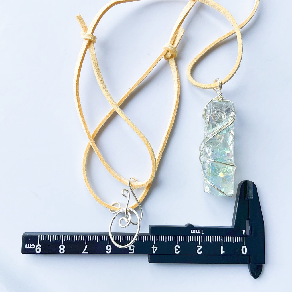 氷に閉じ込めた宝物 ペンダント2