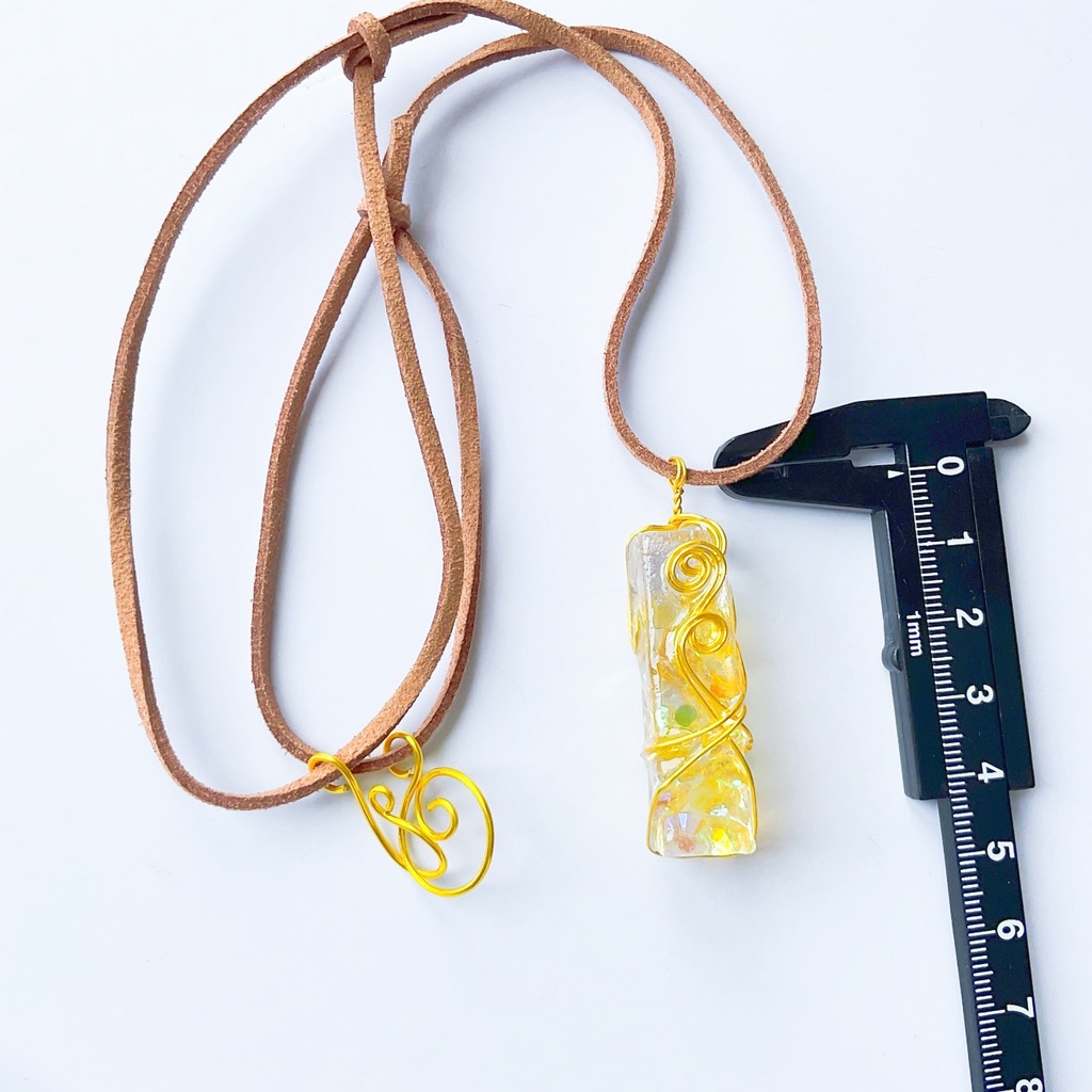 氷に閉じ込めた宝物 ペンダント2