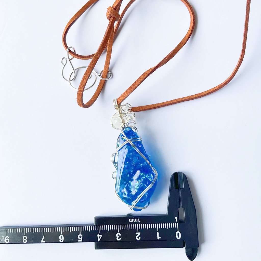 海中探索のペンダント