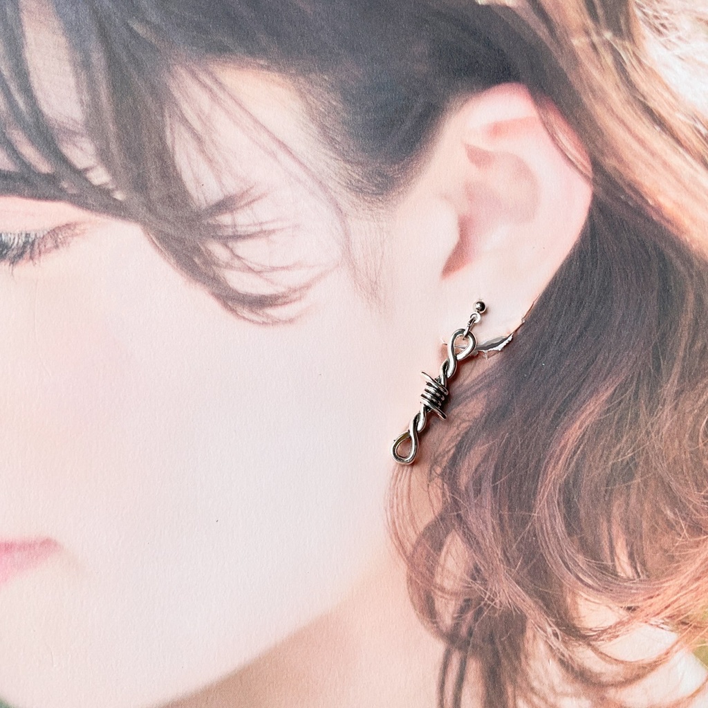 有刺鉄線・DNA・ロープのピアス・イヤリング【金属アレルギー対応】