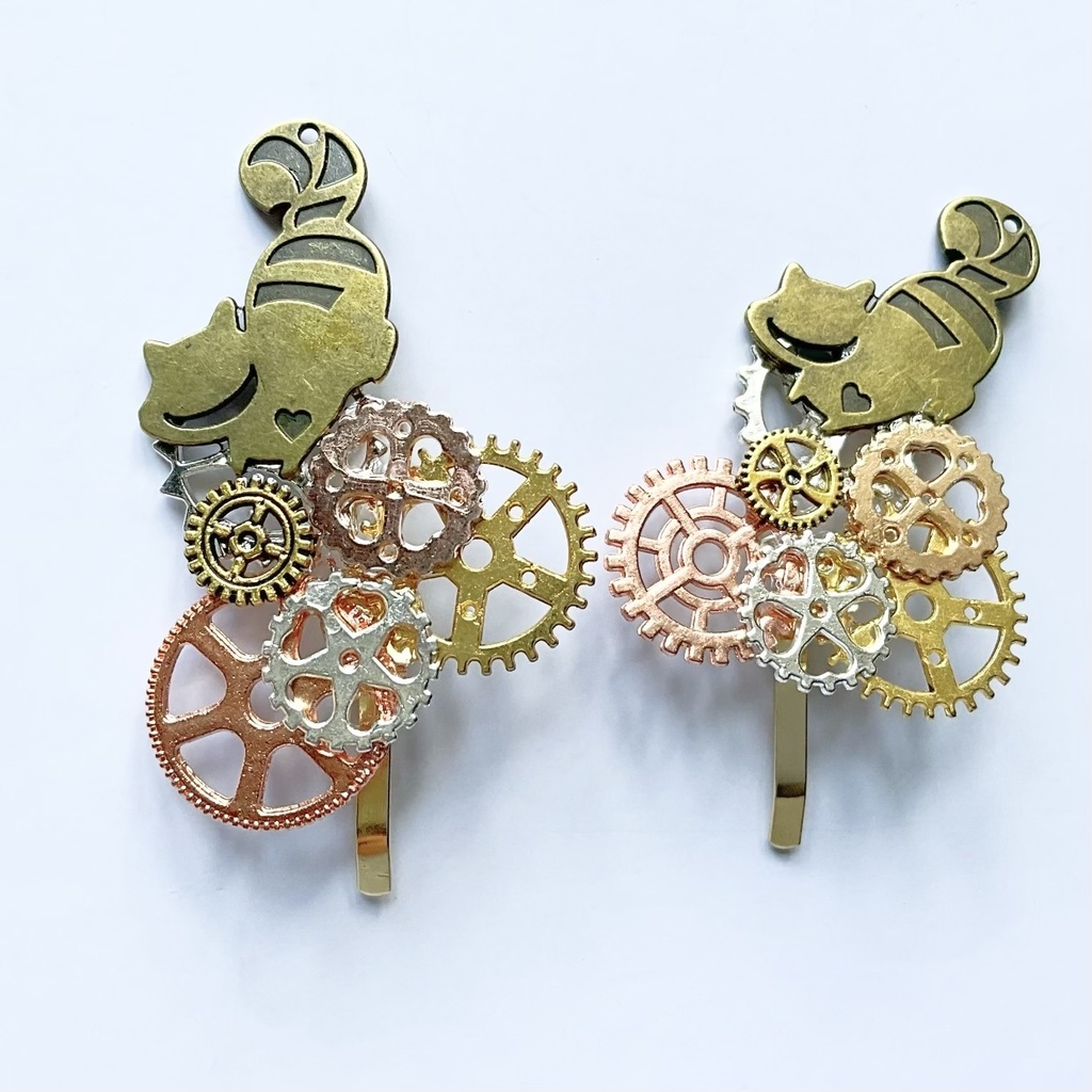 チェシャ猫と歯車のポニーフック