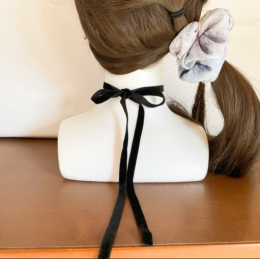 猫目のチョーカー