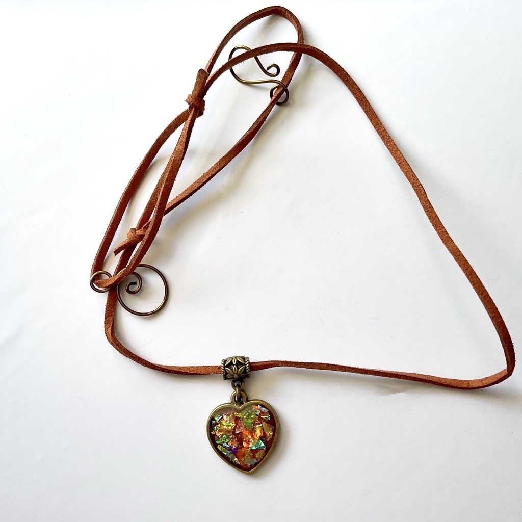 ホログラムハートのペンダント