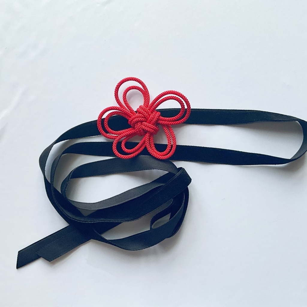 梅結びのチョーカー